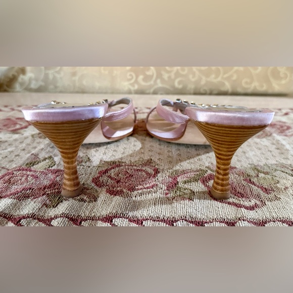 Vintage Beverly Feldman Domeka Pink Jeweled Satin Kitten Heels Size 9.5 - Picture 6 of 14